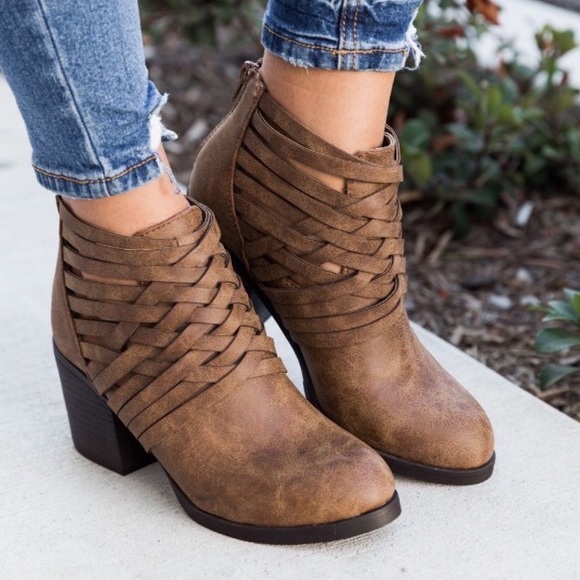 NEW! Washed Leather Basket Weave Ankle Bootie - Picture 2 of 8